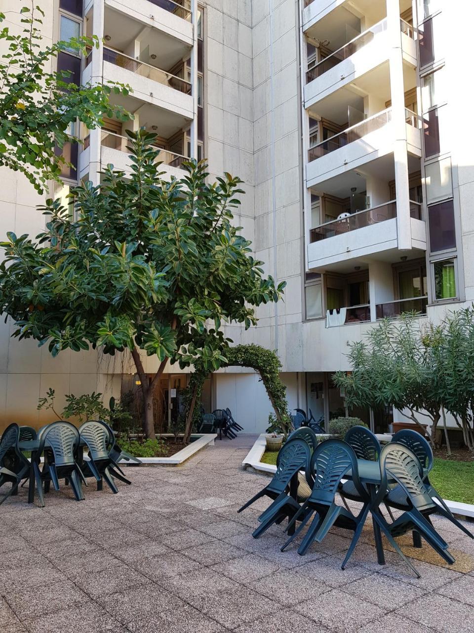 Residence Couleurs Soleil, Juan Les Pins Antibes Luaran gambar